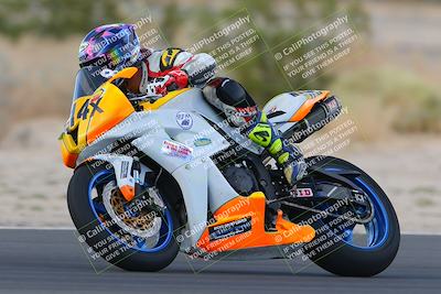 media/Sep-24-2022-CVMA (Sat) [[a45f954247]]/Race 10 Amateur Supersport Middleweight/